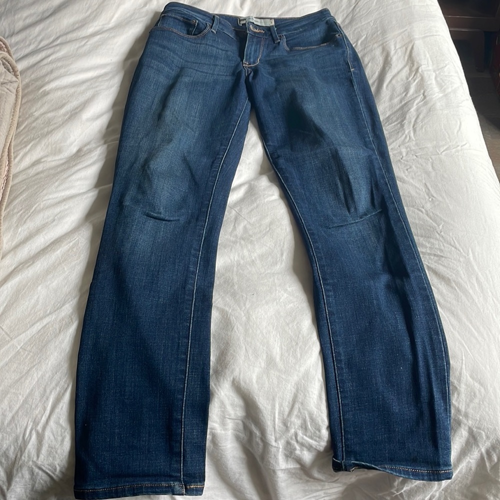 Levi’s mid rise skinny jeans